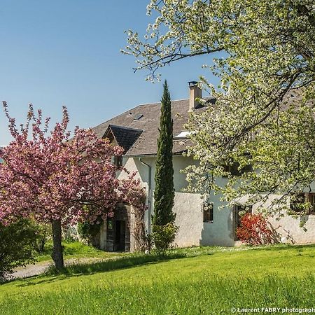 Gite Du Porche Saint-Jean-de-la-Porte المظهر الخارجي الصورة